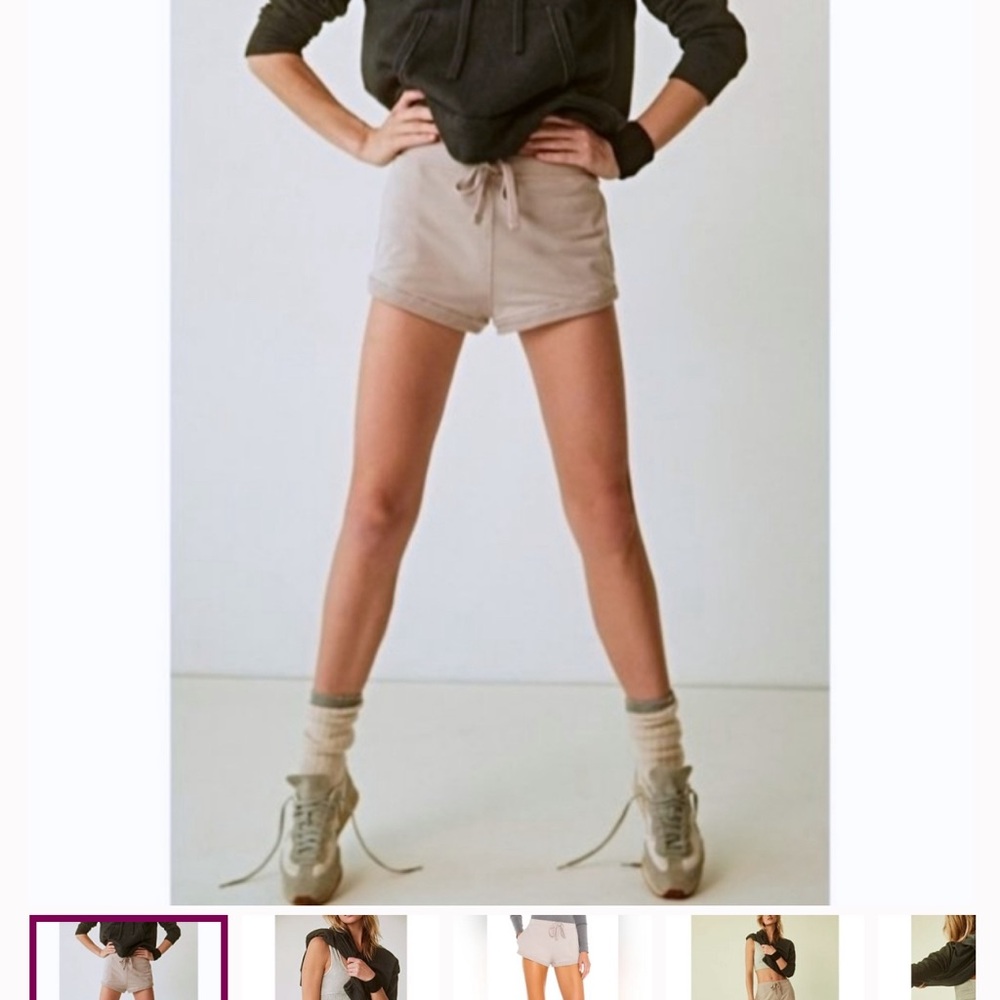 Free people movement where the wind blows  shorts sz M in cashmere grey pink